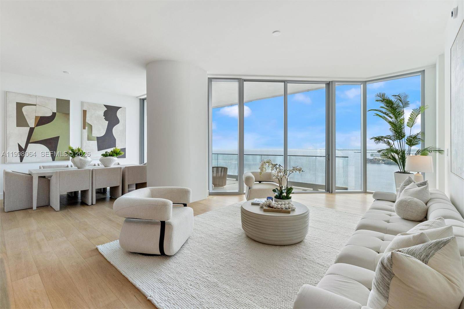 175 SE 25 RdMiami - Una residences condo unit 2003 - picture