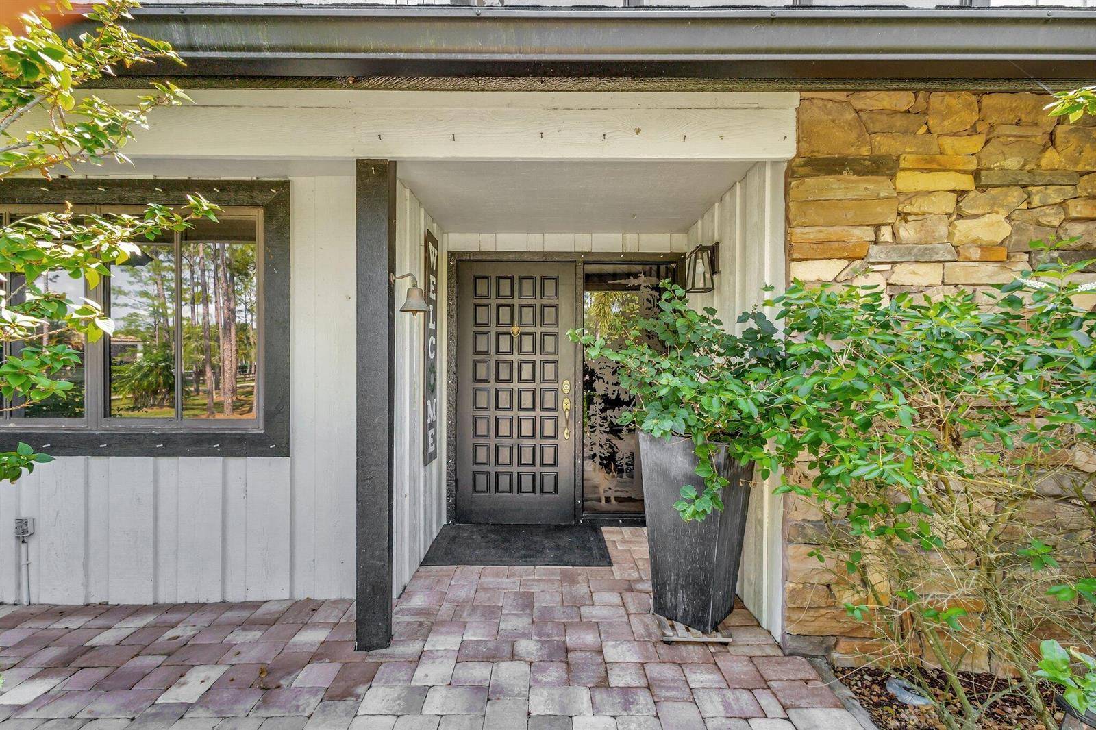 5446 ReynoldsLake Worth - picture