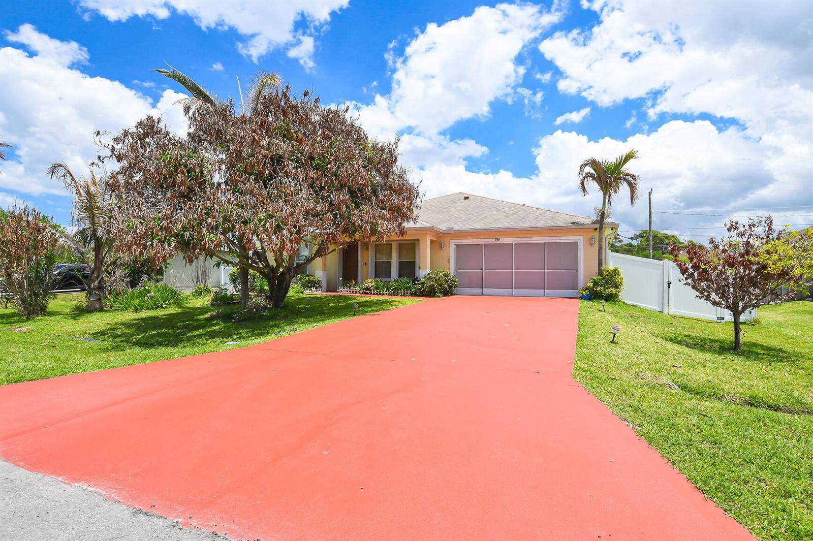 1961 SW DiamondPort St. Lucie - picture