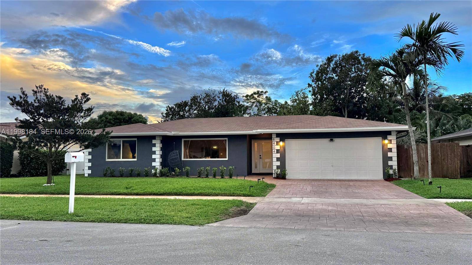 8404 SW 26th StDavie - picture