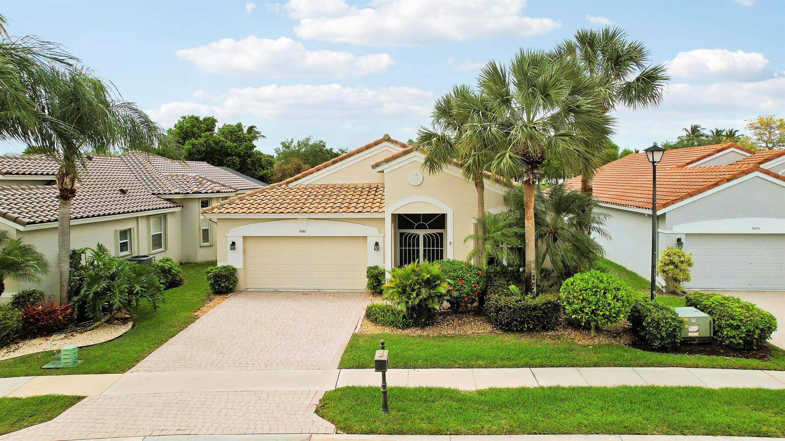 9486 VercelliLake Worth - picture