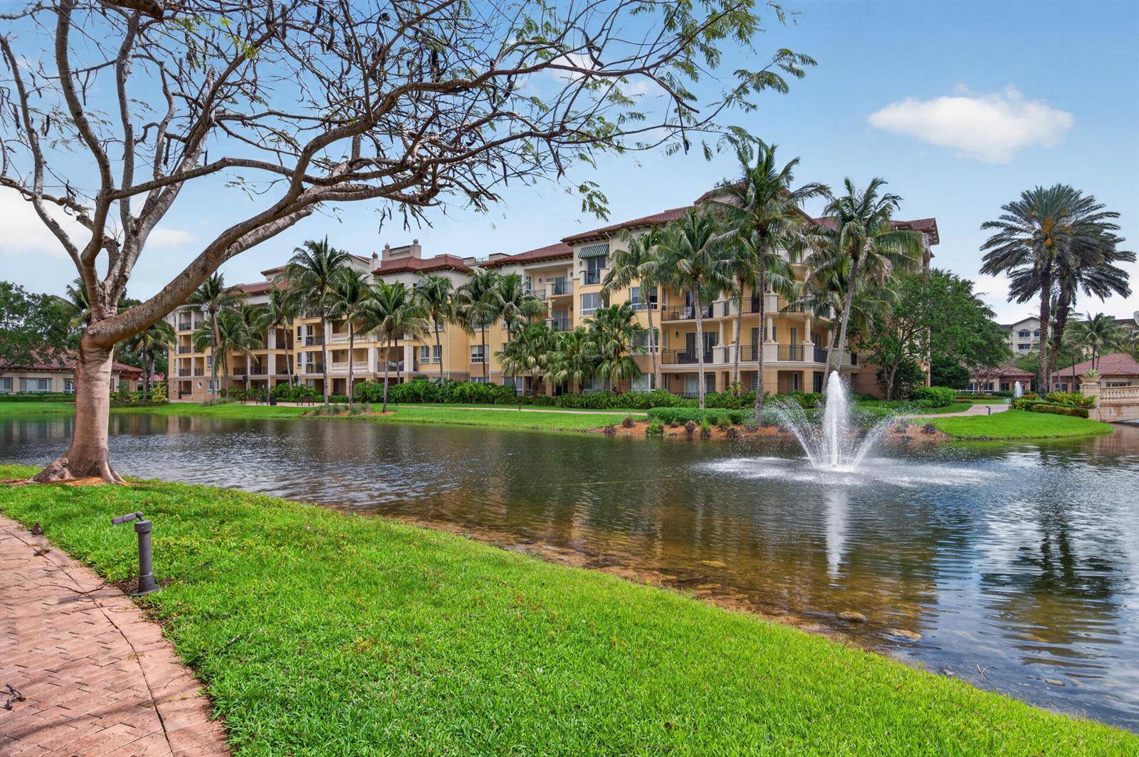 16135 Emerald EstatesWeston - Condo condo unit 164 - picture