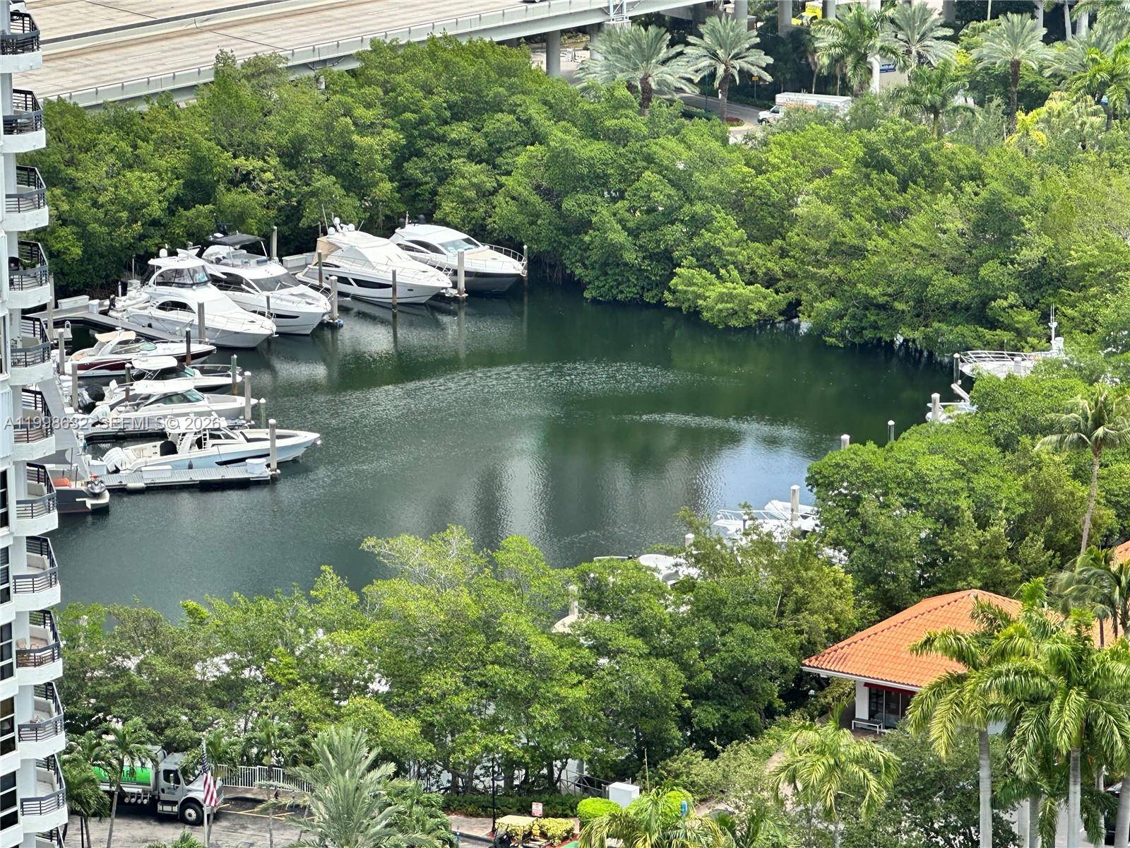 3530 Mystic Pointe DrAventura - MYSTIC POINTE TOWER 500 C condo unit 2607 - picture