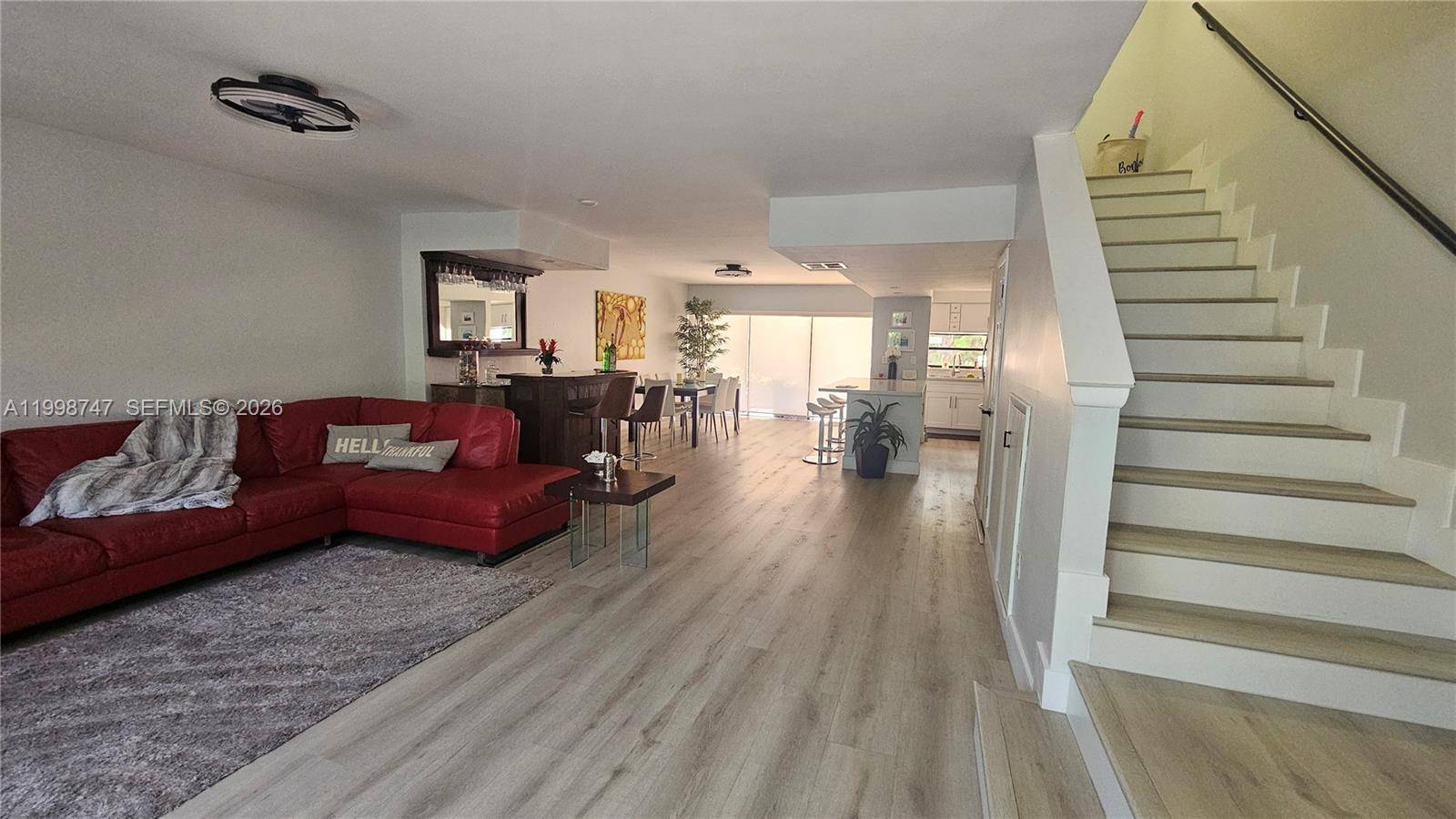 16446 NE 27th PlNorth Miami Beach - LEEWARD POINT CONDO,Leeward Point condo unit 38 - picture