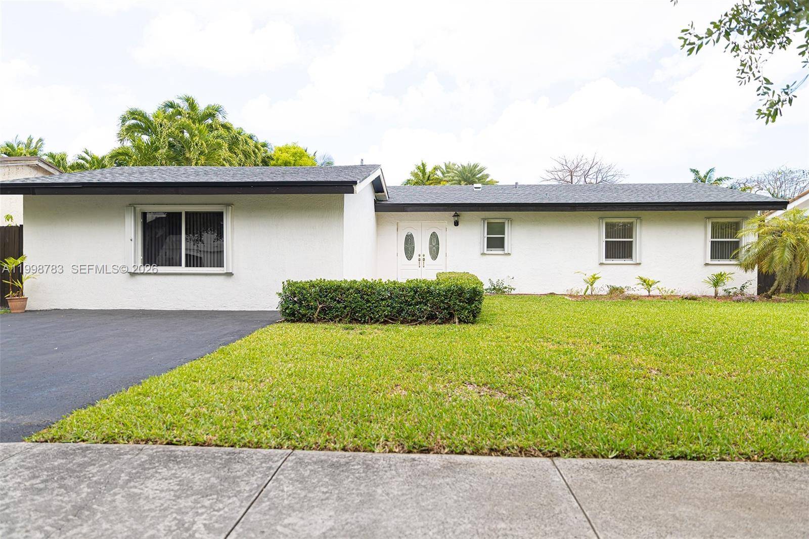 10241 SW 128th AveMiami - picture