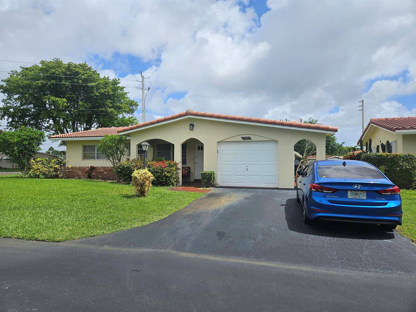4460 NW 13thDeerfield Beach - picture
