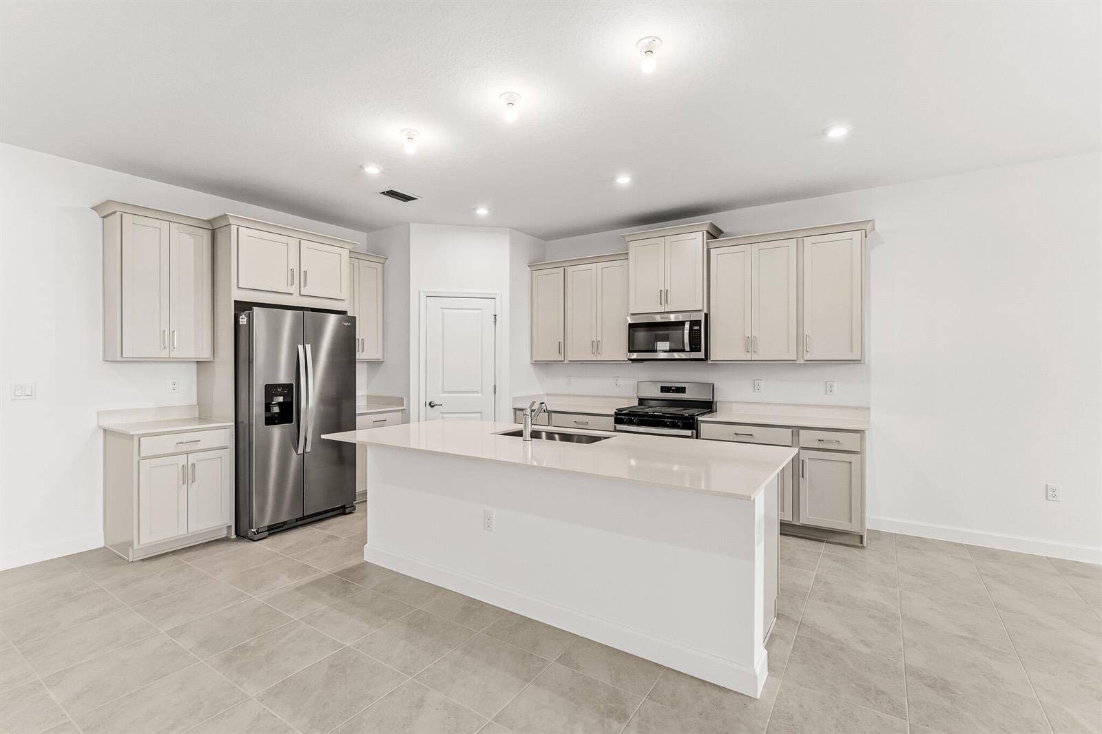 10953 SW Orana - picture