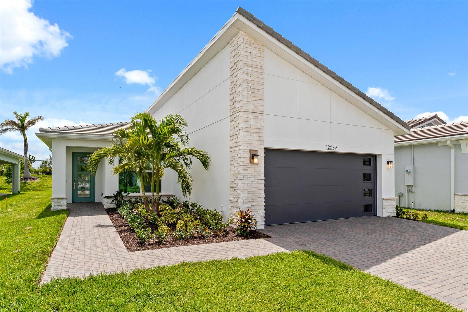 12032 SW PantonePort St. Lucie - picture