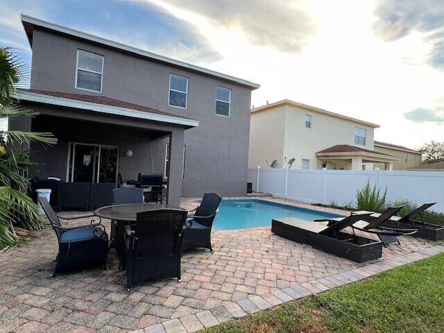 144 Blue GrottoFort Pierce - picture