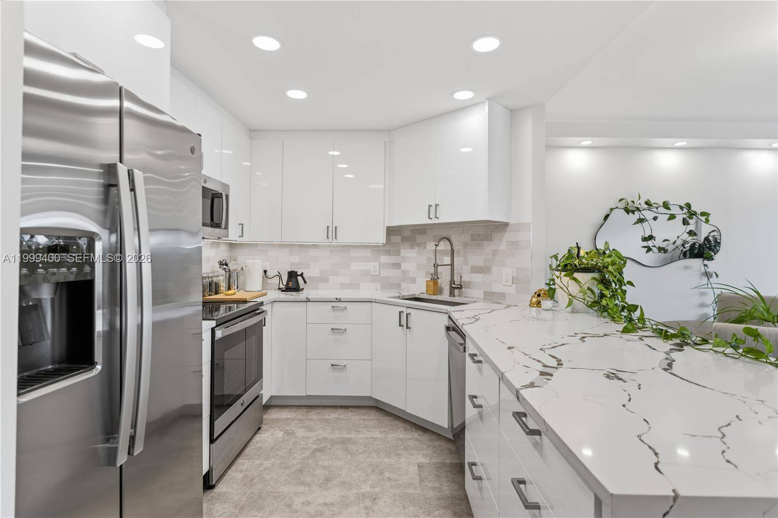 340 Sunset DrFort Lauderdale - Condo 5+ Stories,Condo condo unit 407 - picture