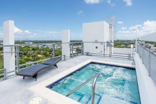 8101 Biscayne BlvdMiami - THE BANK CONDO condo unit R-414 - picture