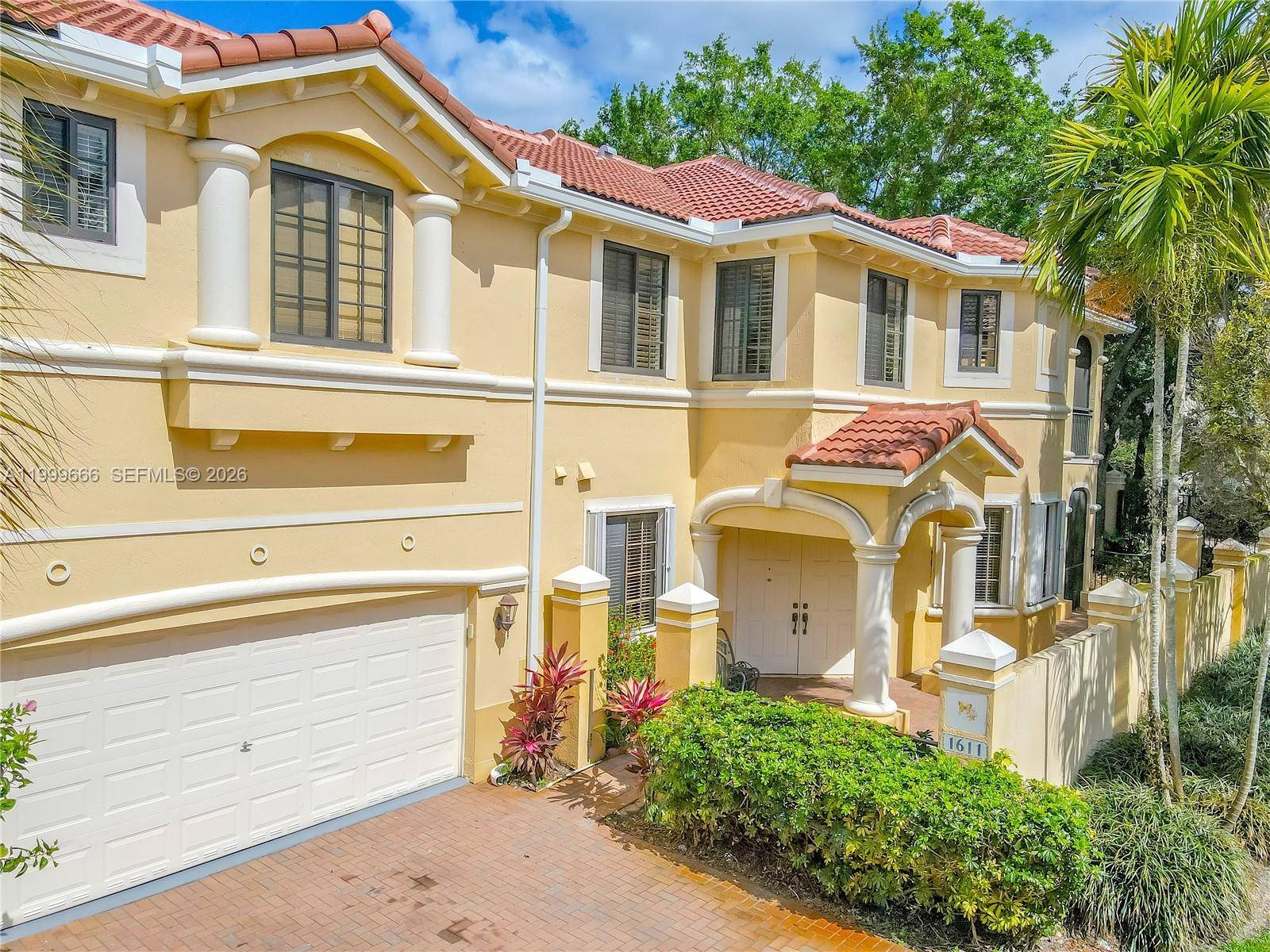 1611 Passion Vine CirWeston - MARIPOSA POINTE AT WESTON condo unit 12-2 - picture