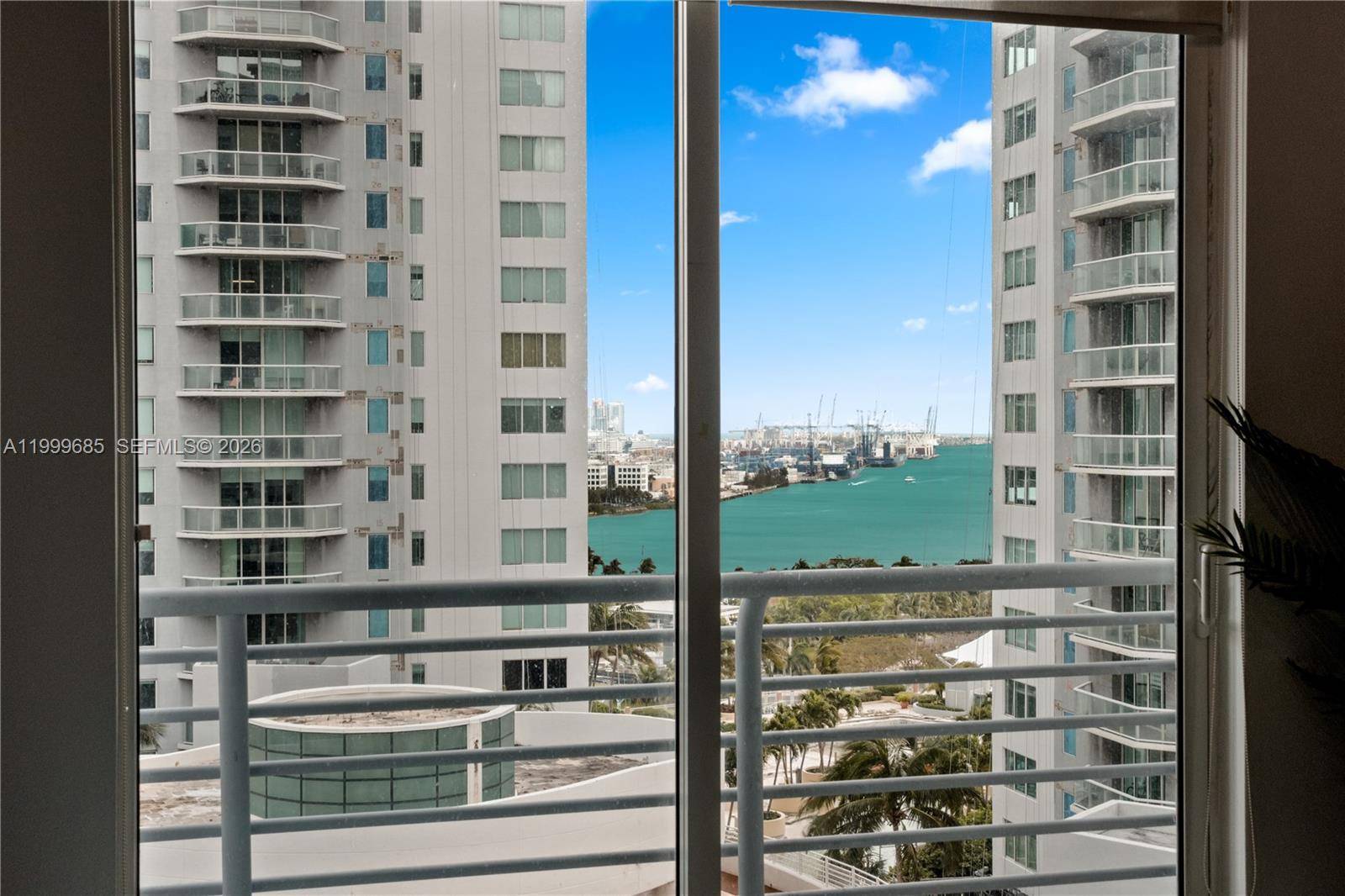 234 NE 3rd StMiami - Condo/Co-Op/Annual,Co-Op condo unit 1704 - picture
