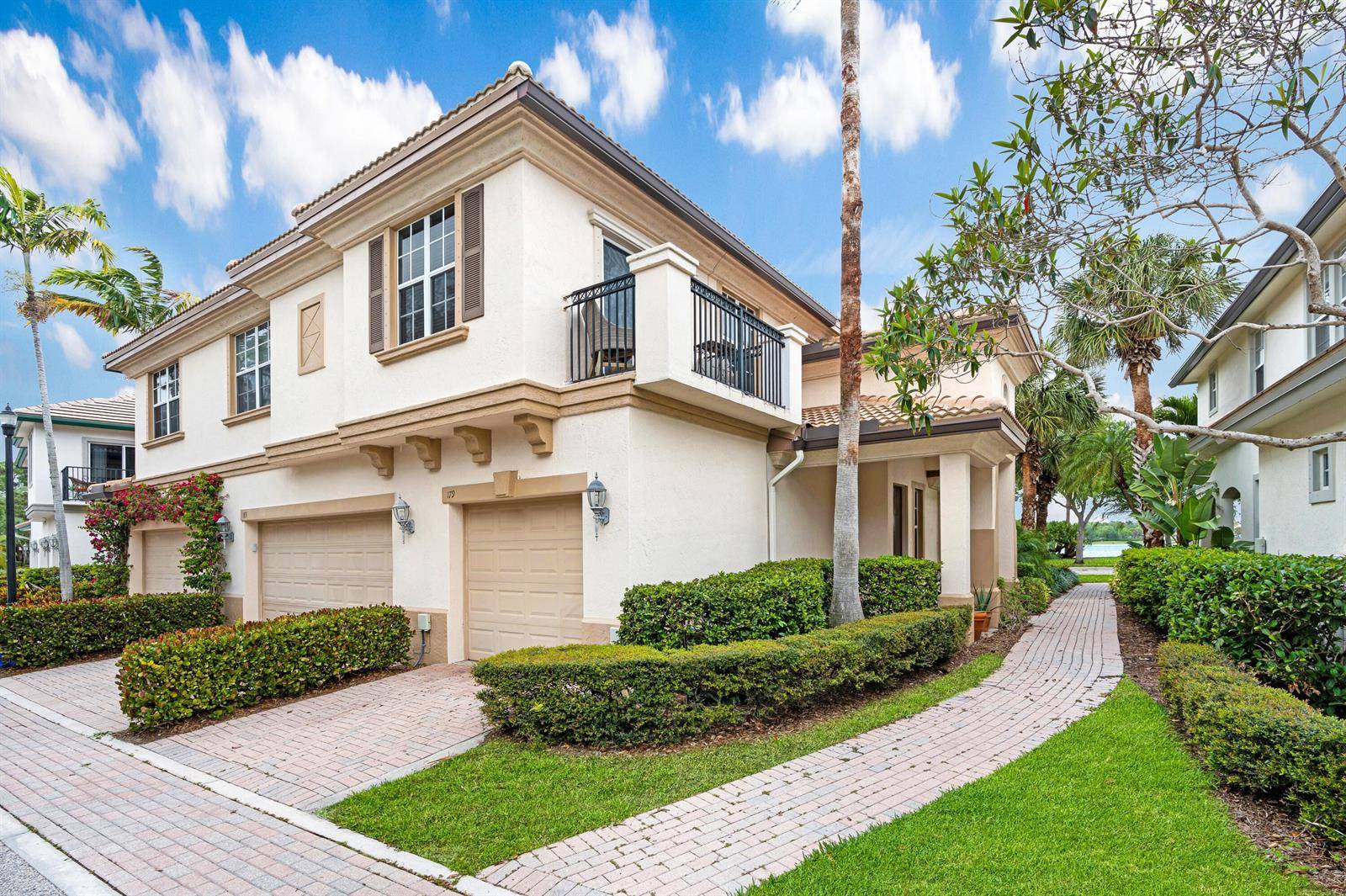 179 EvergrenePalm Beach Gardens - picture