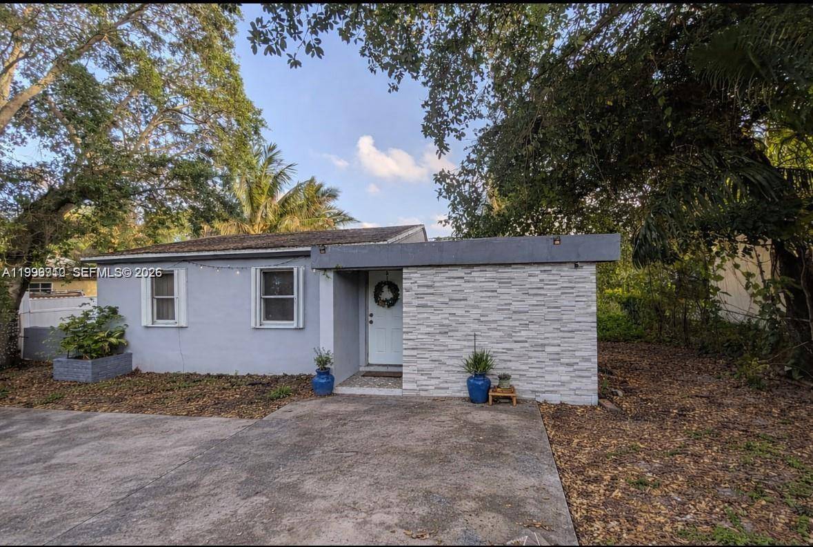 442 NE 162nd StMiami - picture