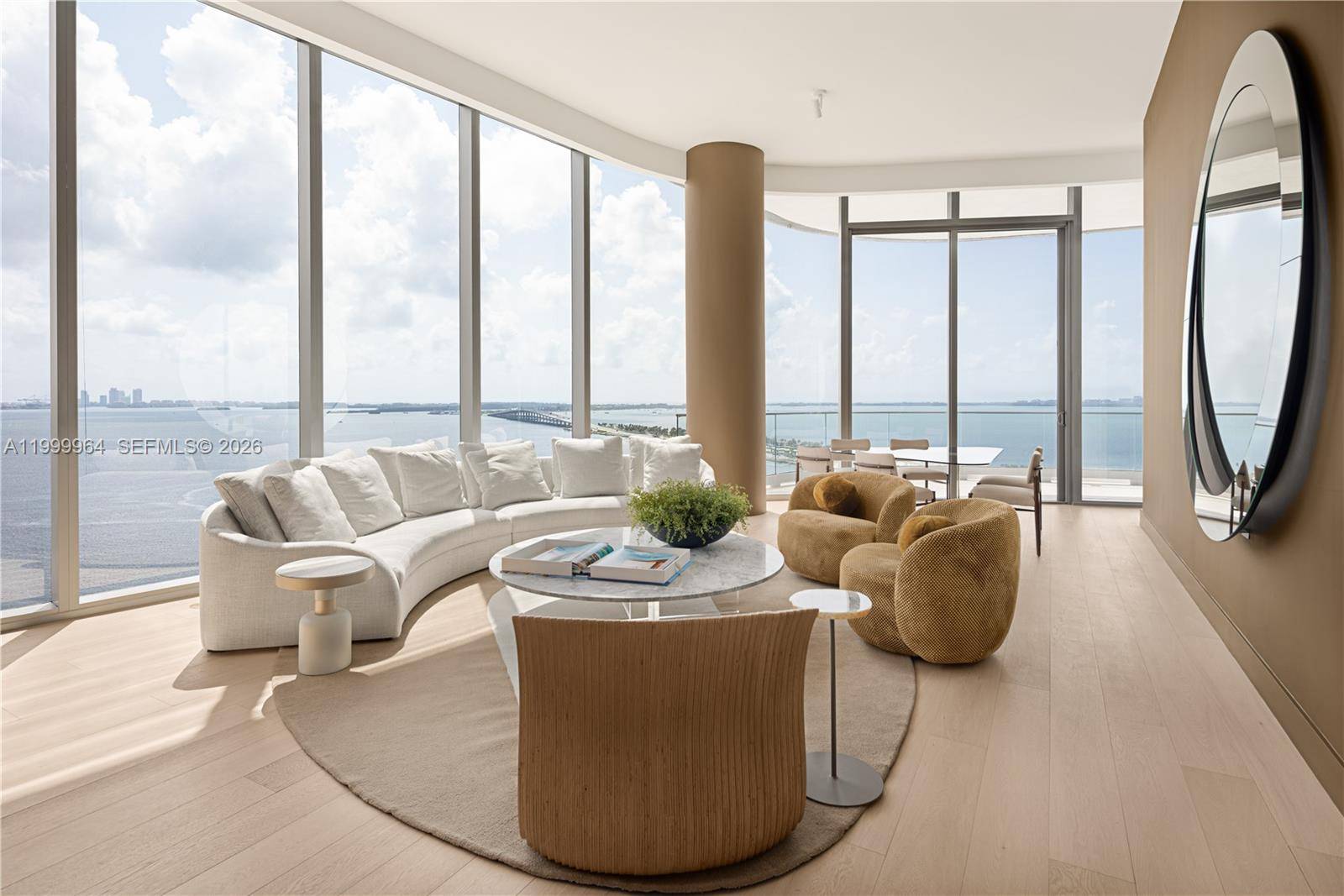 175 SE 25th RdMiami - UNA RESIDENCES condo unit 1501 - picture