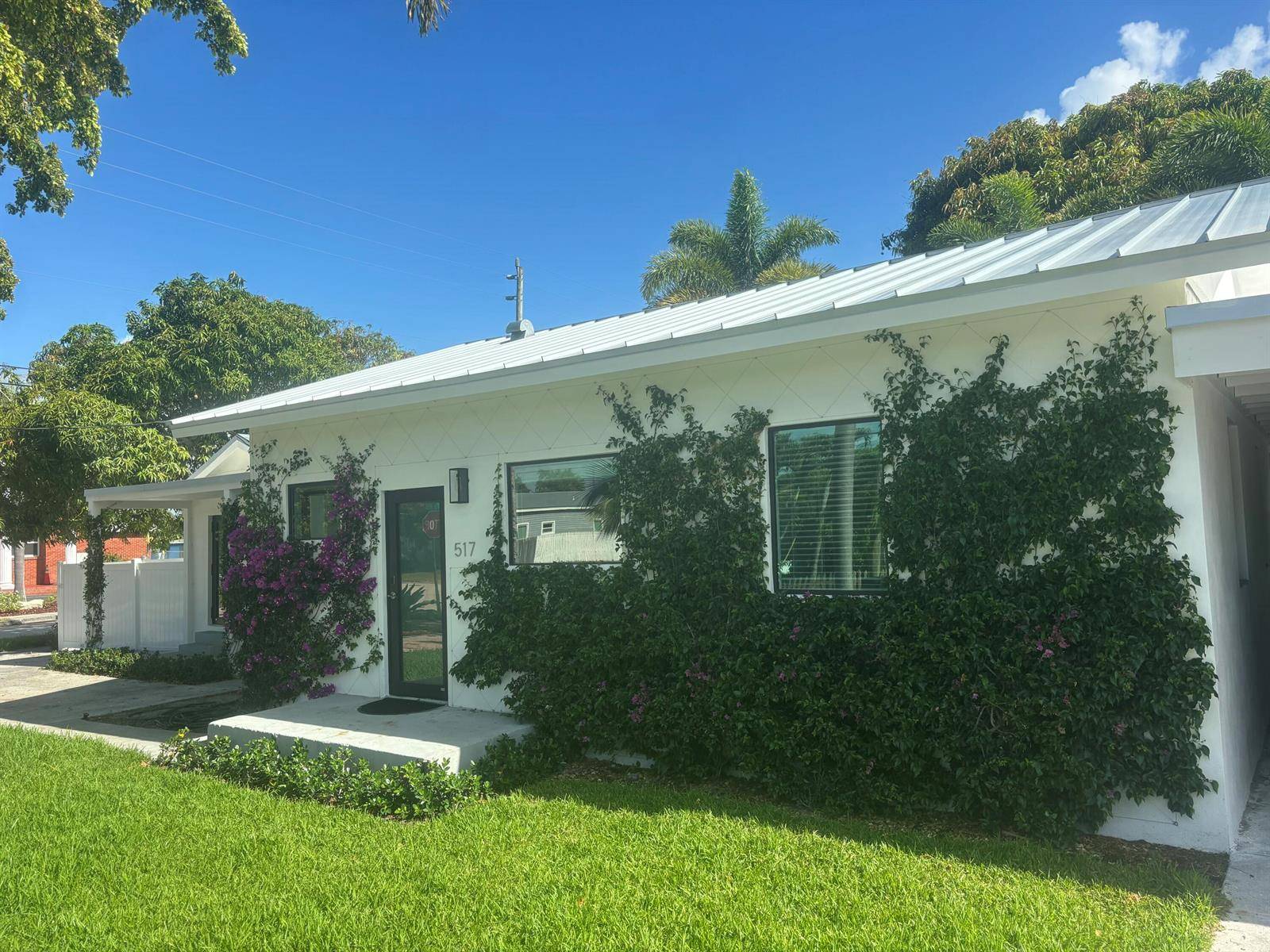 517 NW 1stDelray Beach - picture