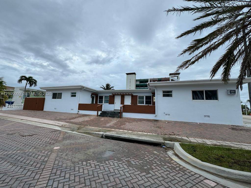 338 Roosevelt StHollywood - picture