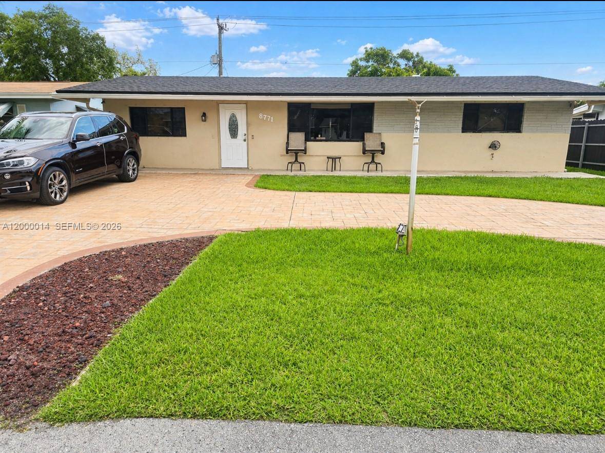 8771 NW 15th CtPembroke Pines - picture