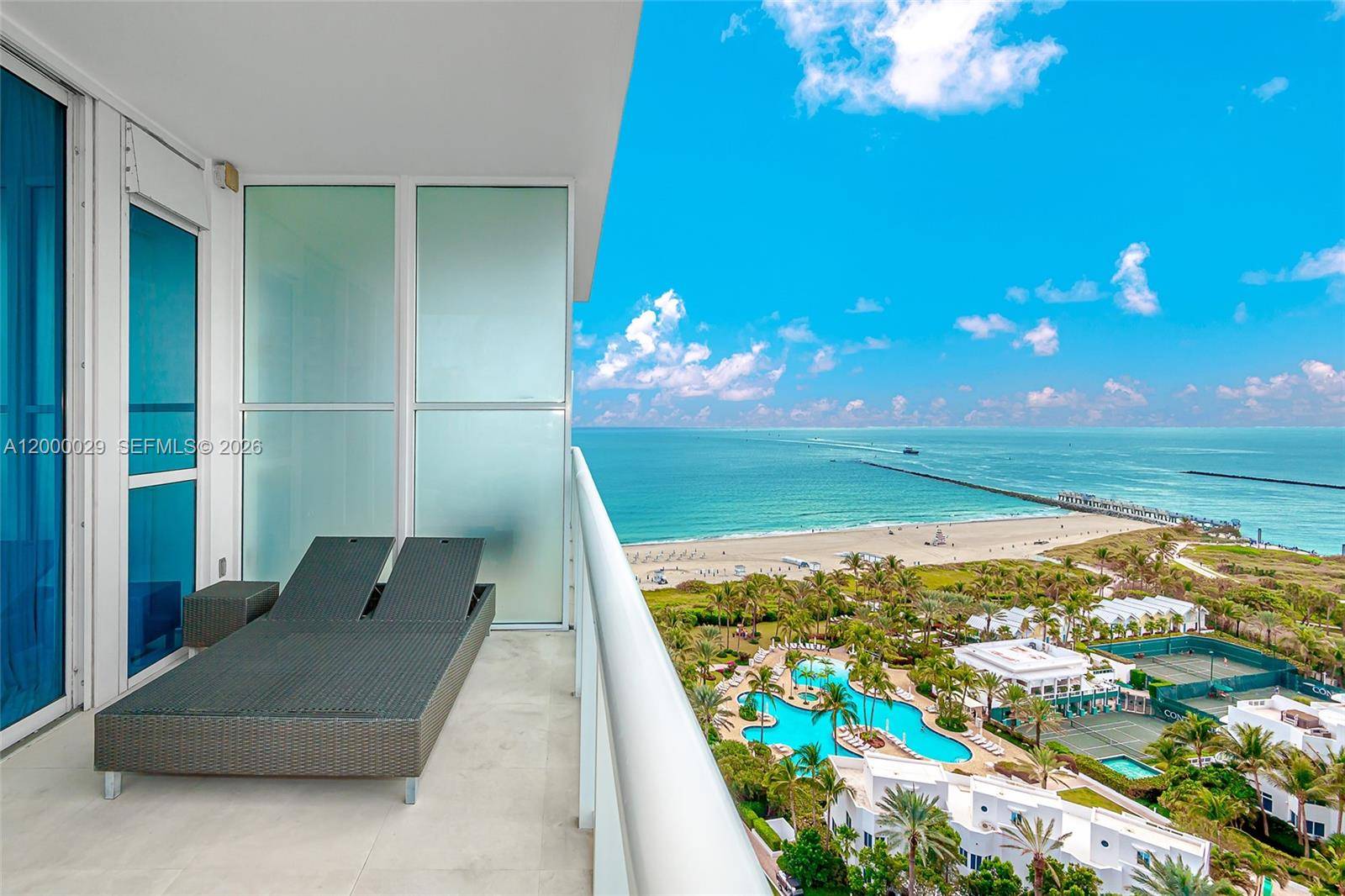 50 S Pointe DrMiami Beach - CONTINUUM ON SOUTH BEACH condo unit 1804 - picture
