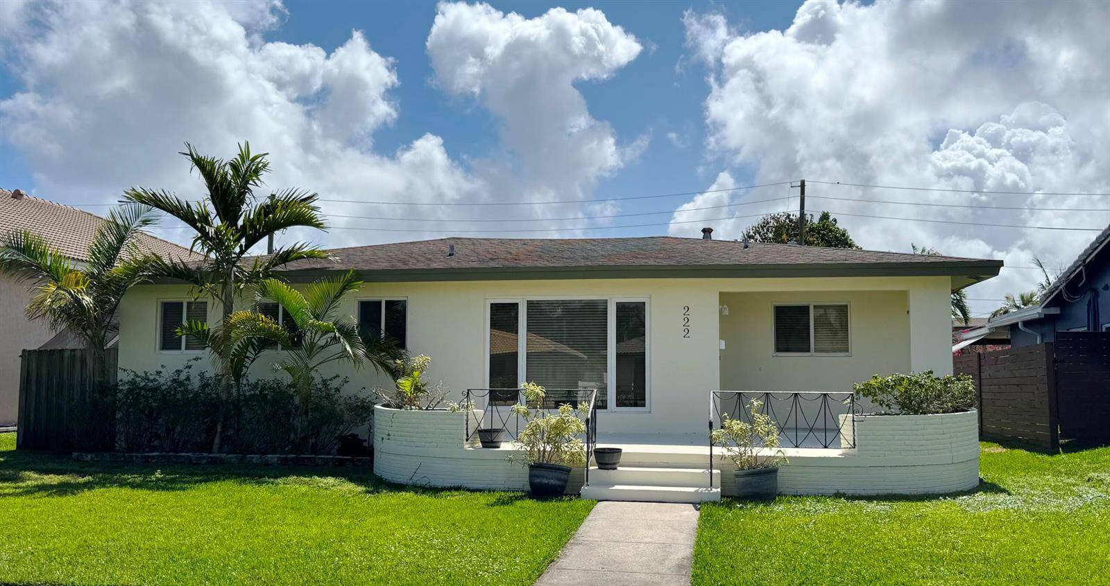 222 SE 2ndDania Beach - picture