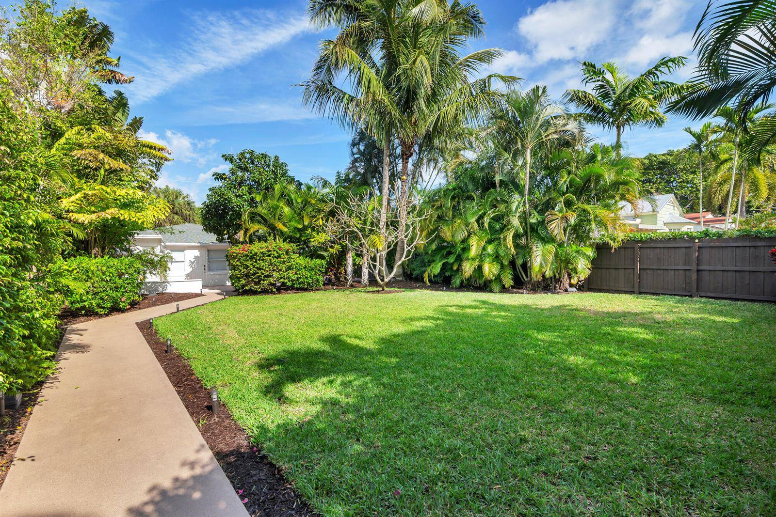 439 28thWest Palm Beach - picture