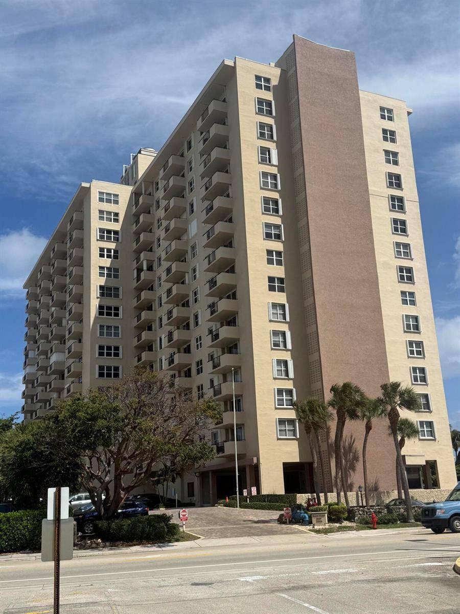 2000 S OceanLauderdale By The Sea - ROYAL COAST CONDO condo unit 3b - picture