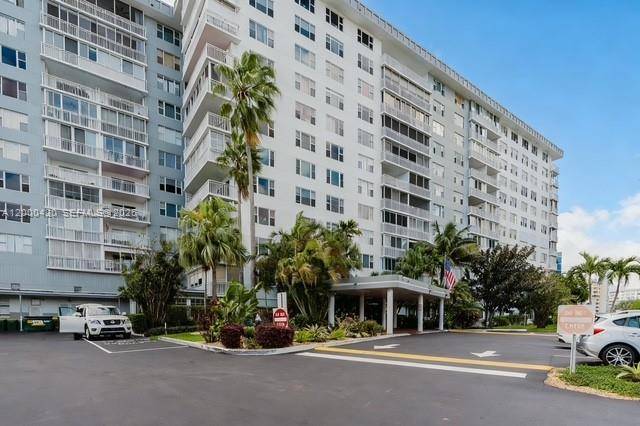 3800 Hillcrest DrHollywood - Condo 5+ Stories,Condo condo unit 411 - picture