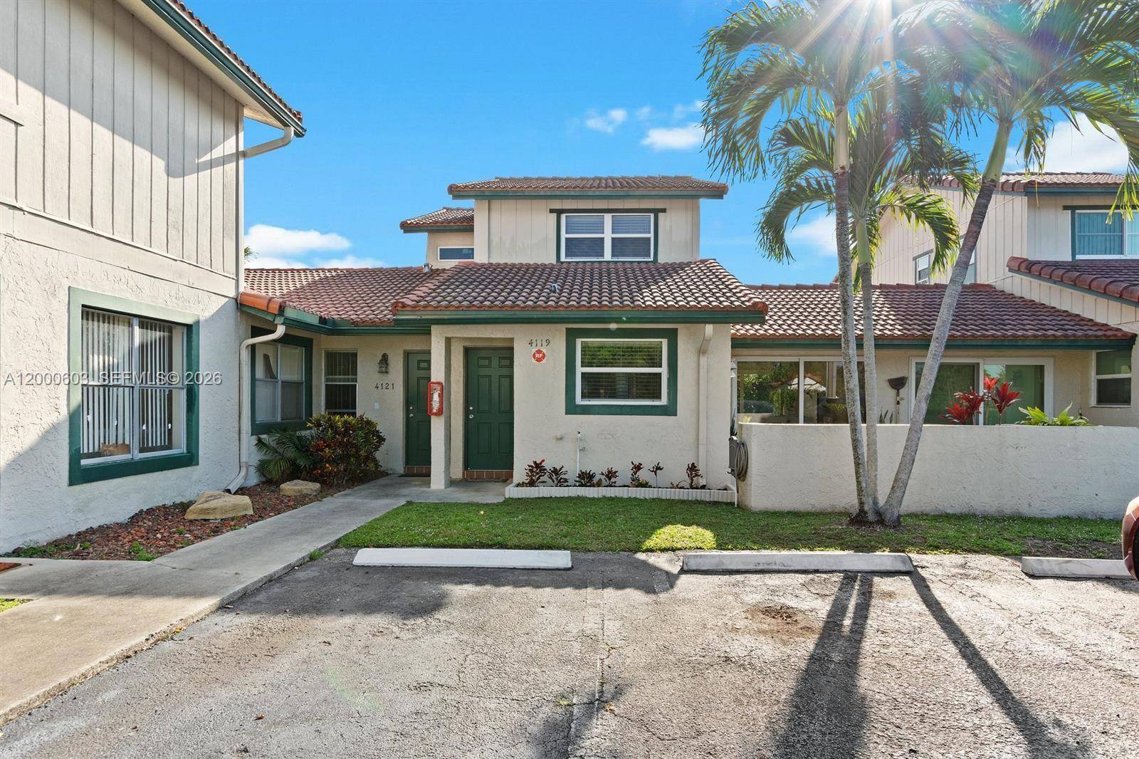 4119 Coral Springs DrCoral Springs - DEER RUN VILLAS CONDO condo unit C6 - picture