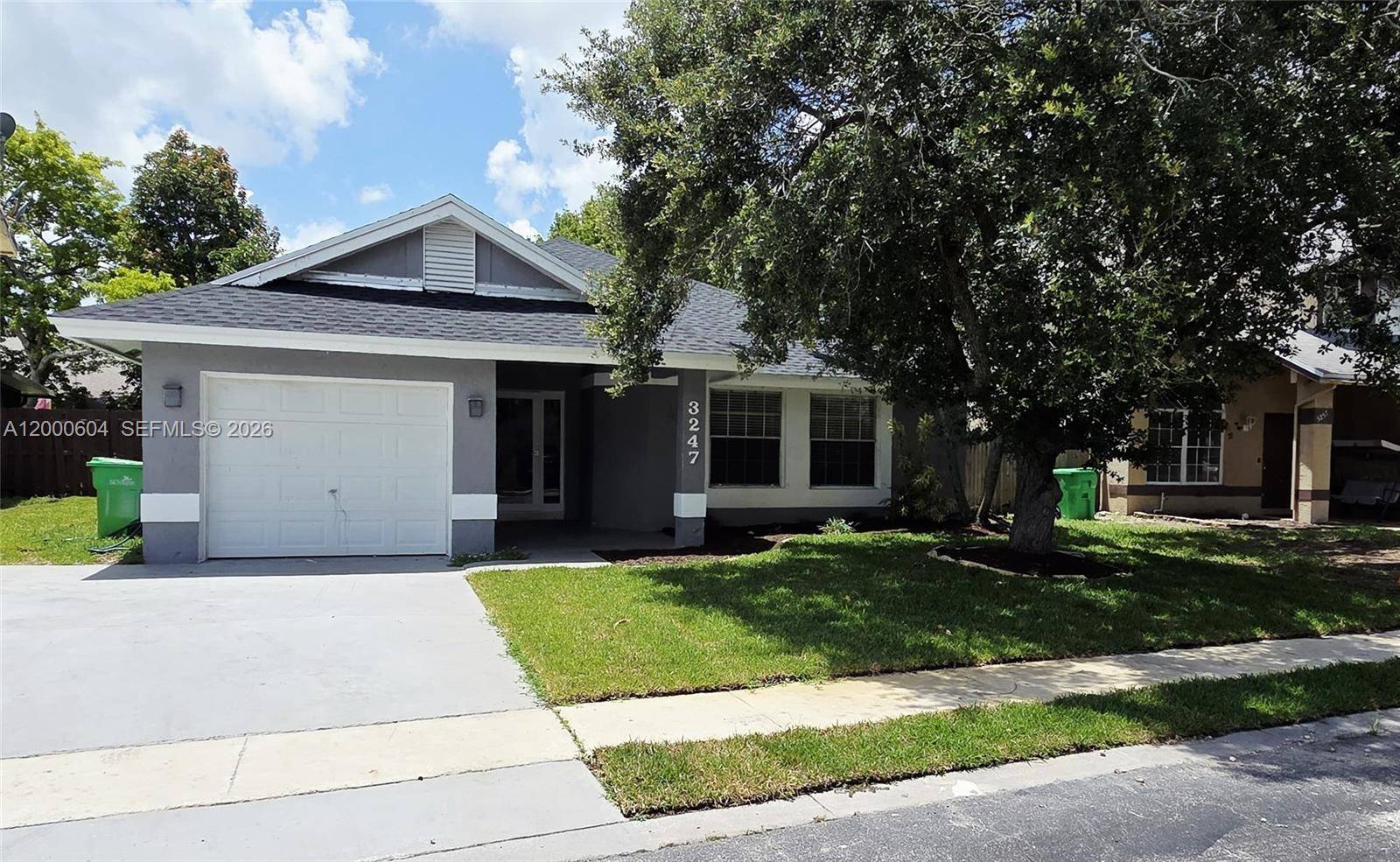 3247 NW 123rd AveSunrise - picture