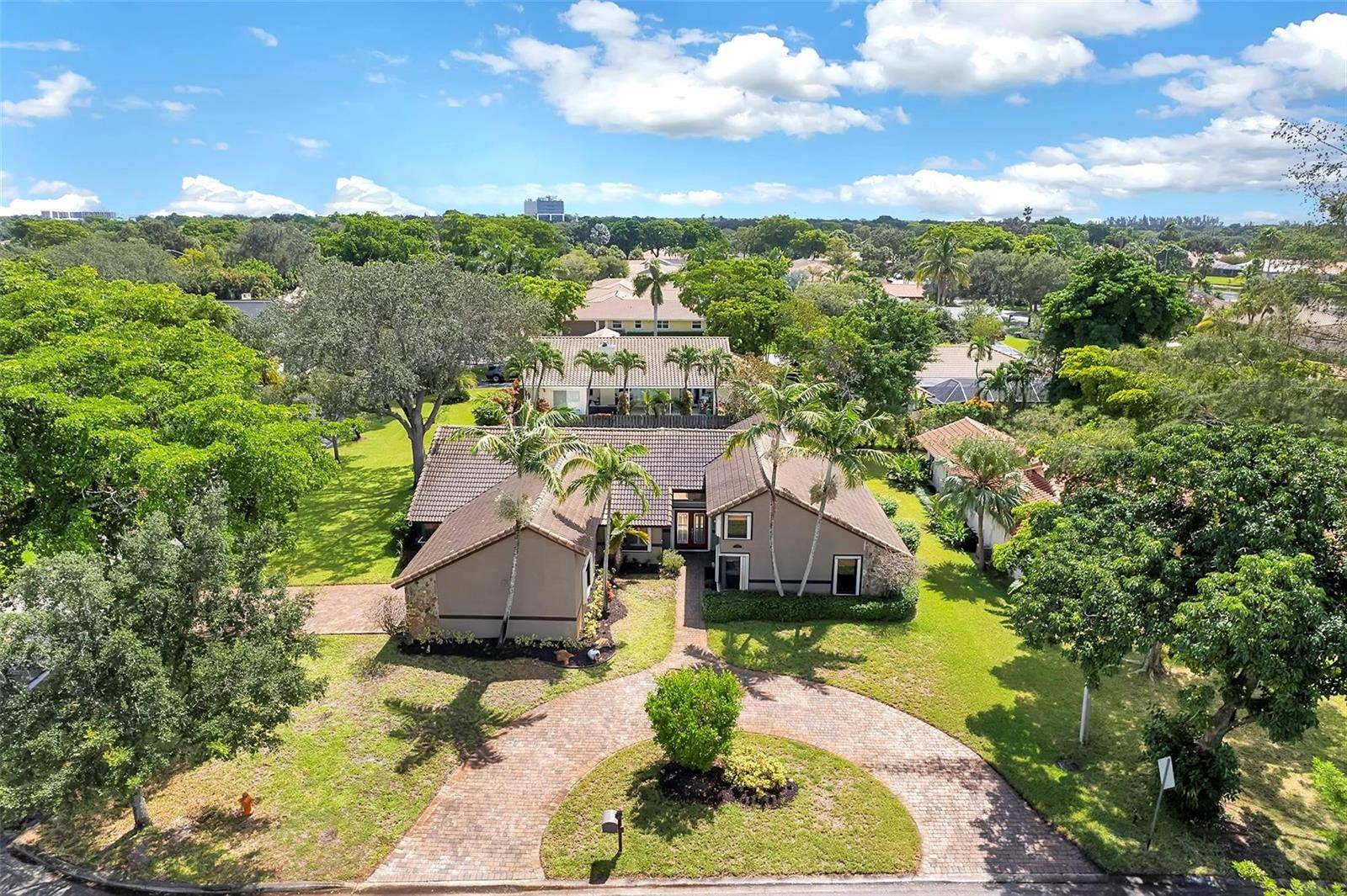 197 NW 104thCoral Springs - picture