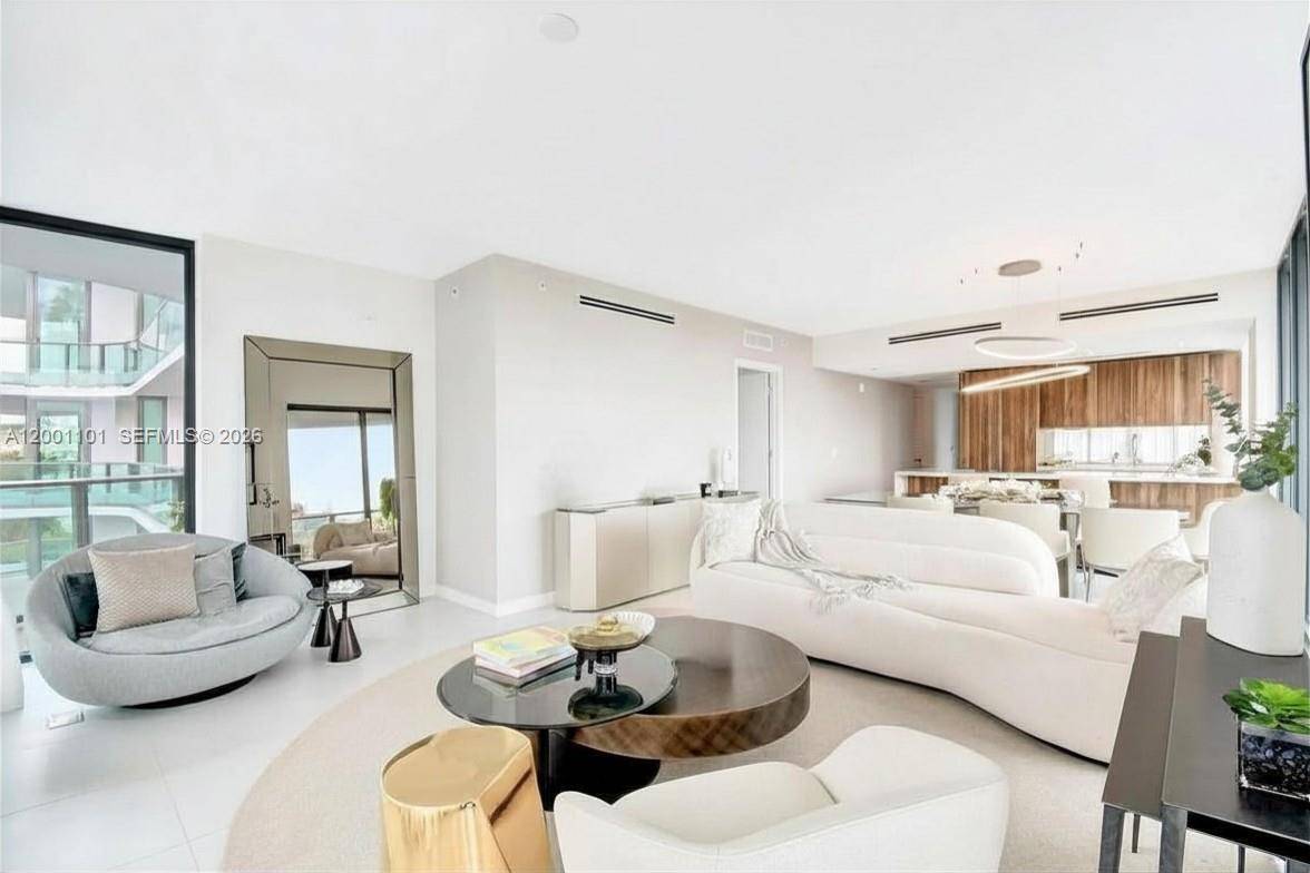 9901 W Bay Harbor Dr (2cover parking+storage)Bay Harbor Islands - Alana Bay Harbor condo unit 401 - picture