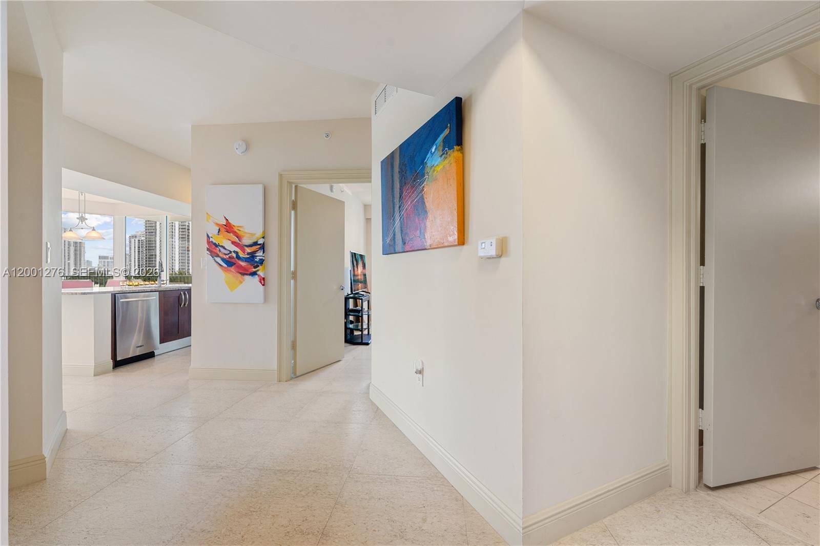 20000 E Country Club DrAventura - Condo 5+ Stories,Condo condo unit 610 - picture