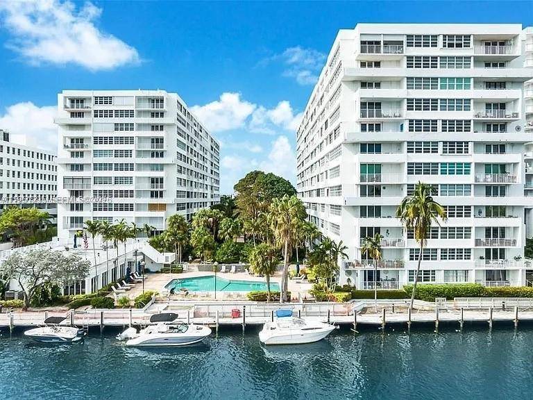 1170 N FederalFort Lauderdale - EAST POINT TOWERS CONDO condo unit 604 - picture