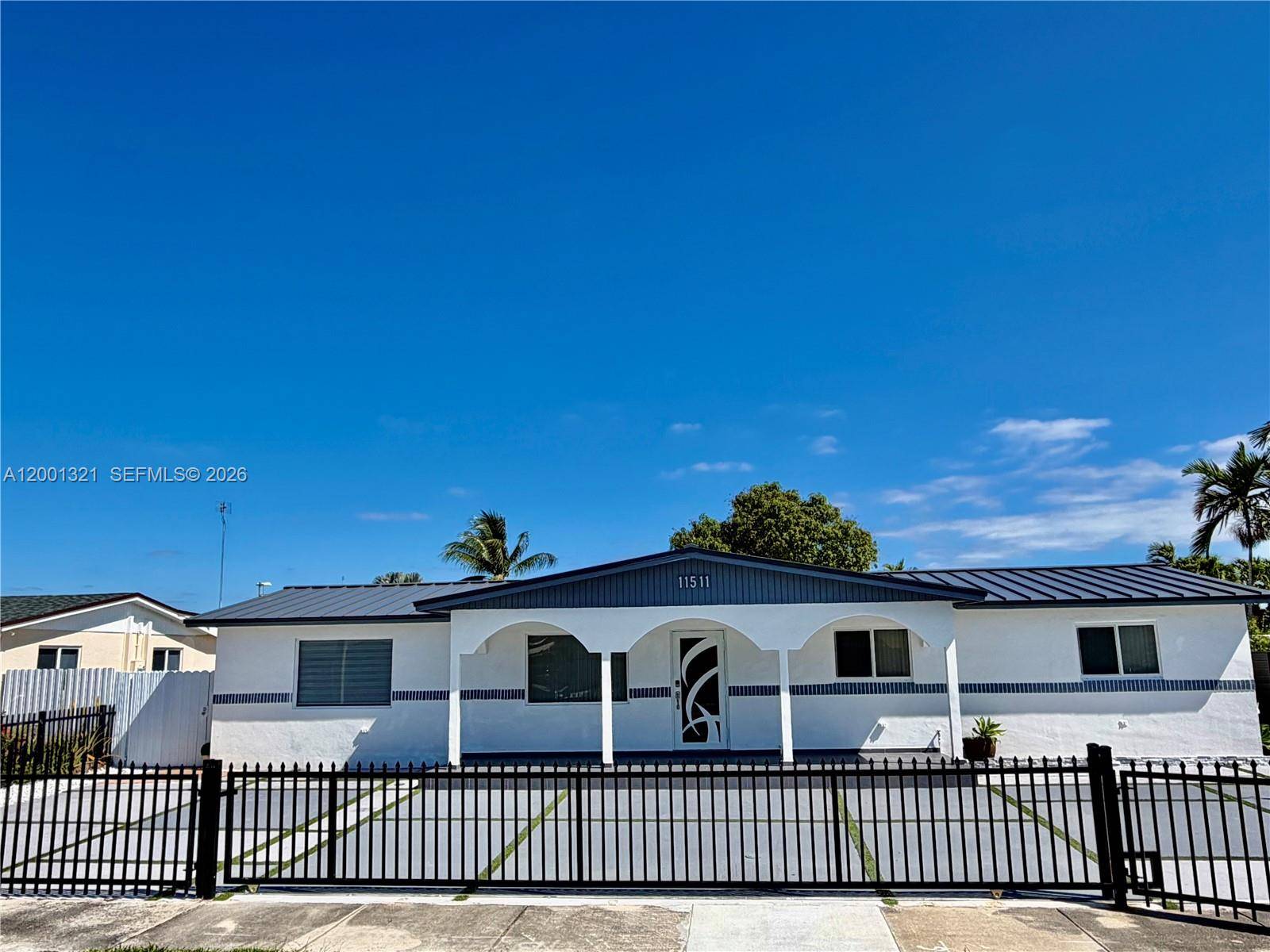 11511 SW 180th StMiami - picture