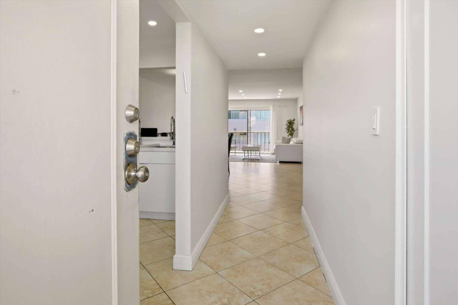 16750 NE 10thNorth Miami Beach - Condo condo unit 312 - picture