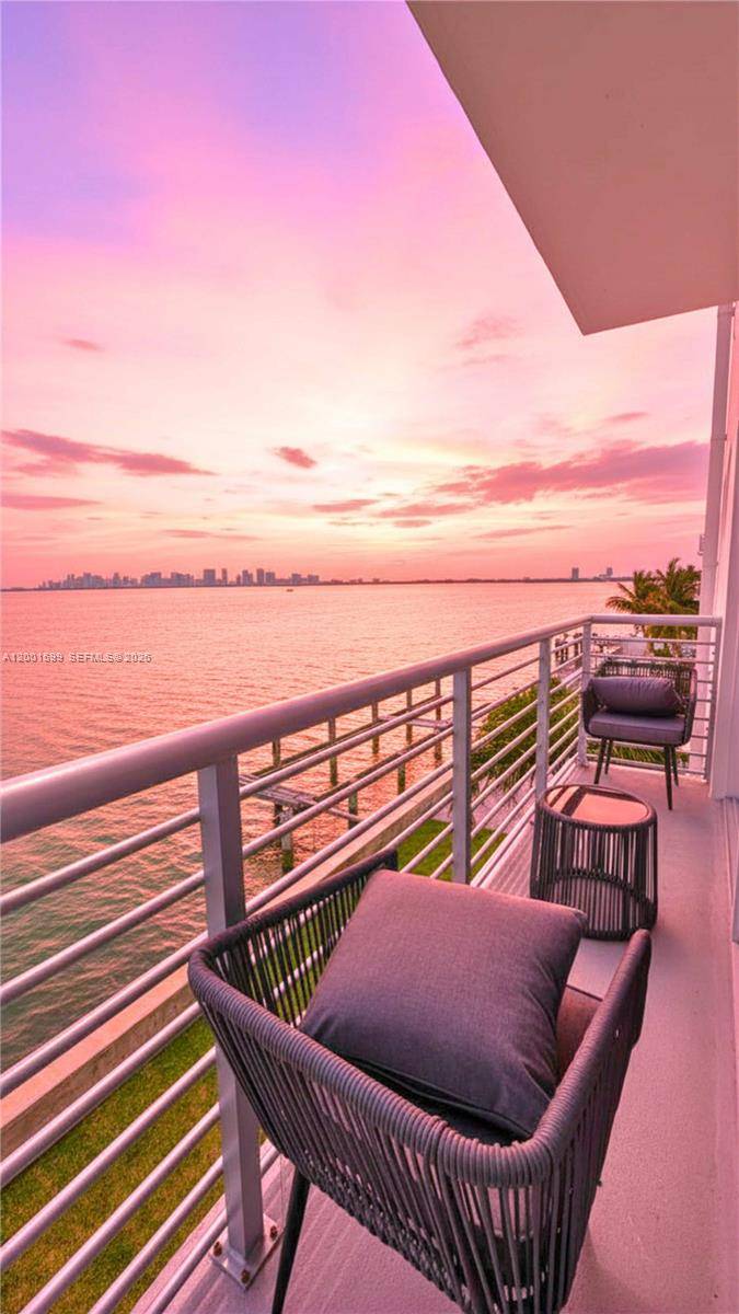 1880 S Treasure DrNorth Bay Village - Condo/Co-Op/Annual,Condo condo unit 3A - picture