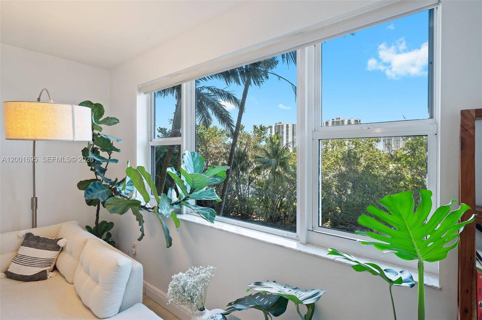 20000 E Country Club DrAventura - TURNBERRY VLG NO TOWER CO,TURNBERRY VILLAGE condo unit 314 - picture