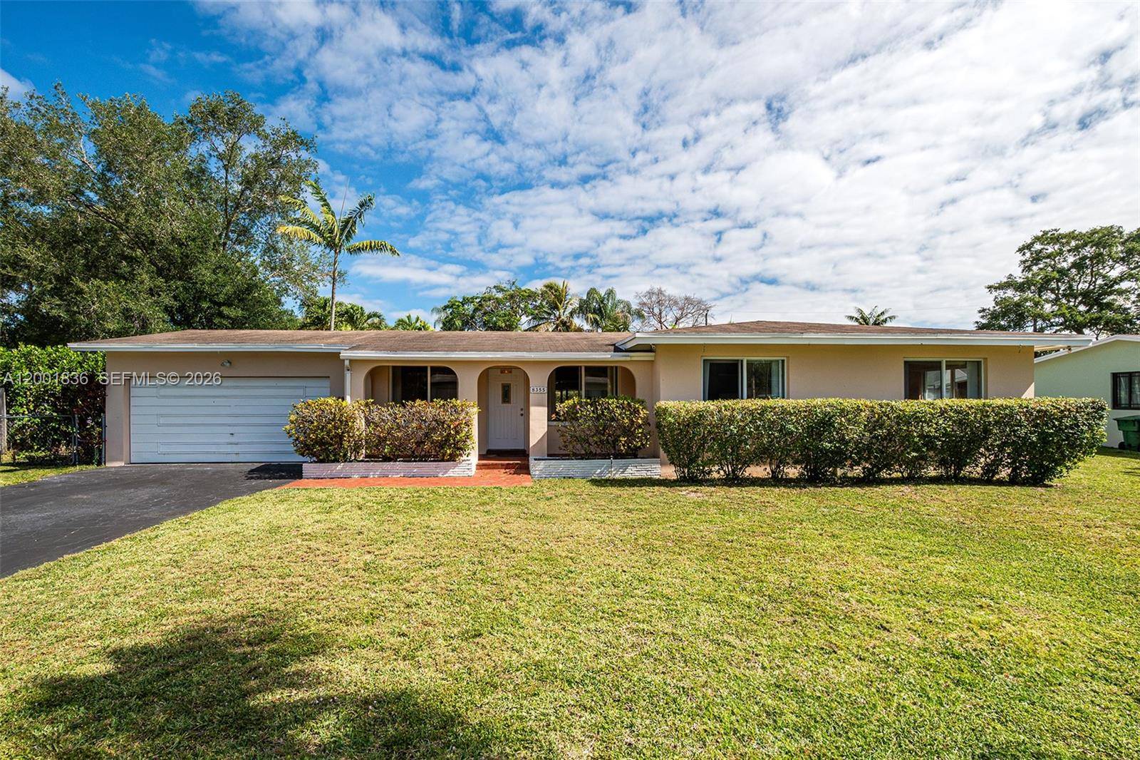 8355 SW 131st StPinecrest - picture