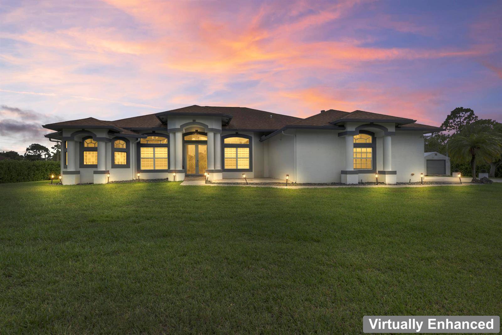 15062 N 73rd St - picture