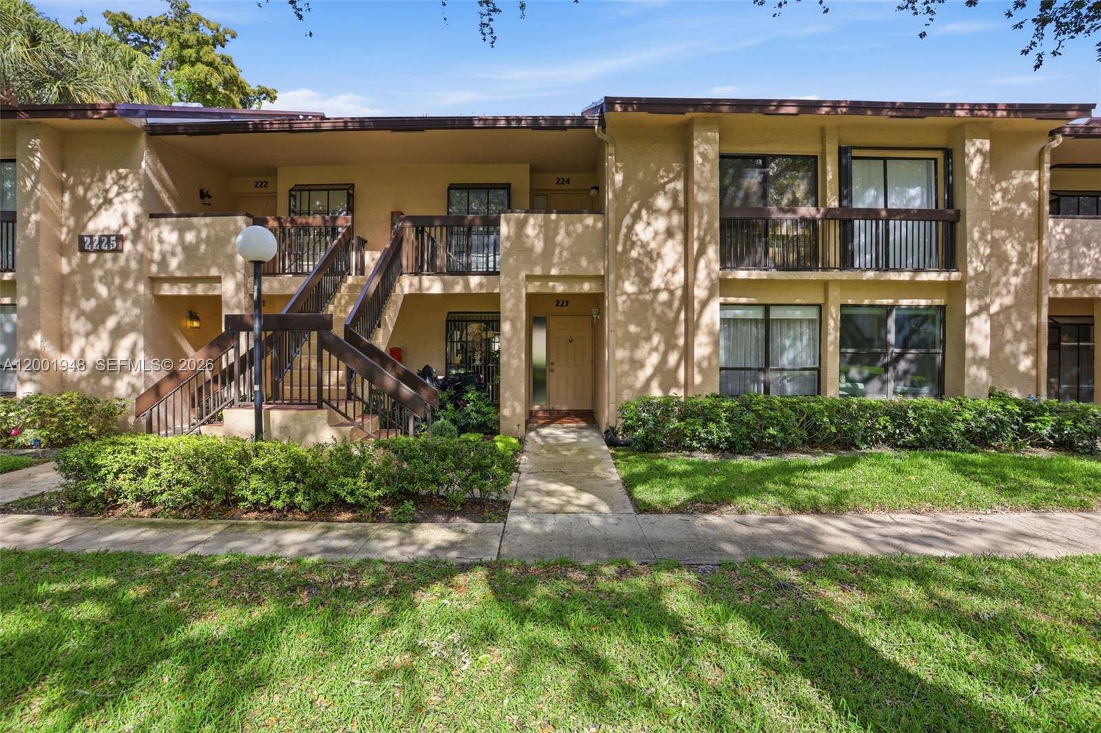 2225 SW 15th StDeerfield Beach - Condo 1-4 Stories,Condo condo unit 223 - picture