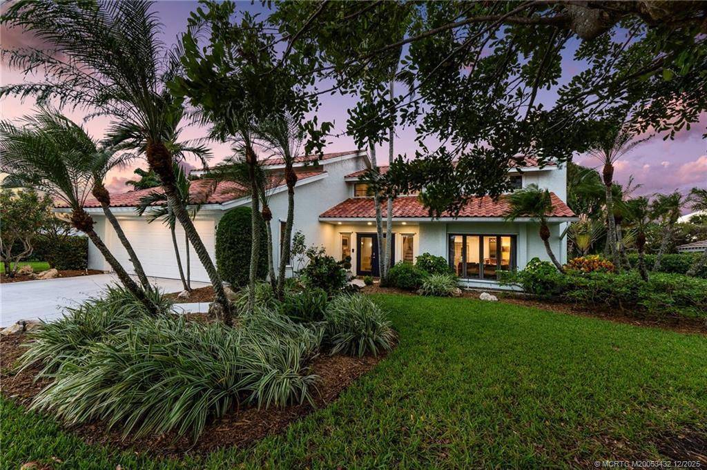 4304 SE FairwayStuart - picture