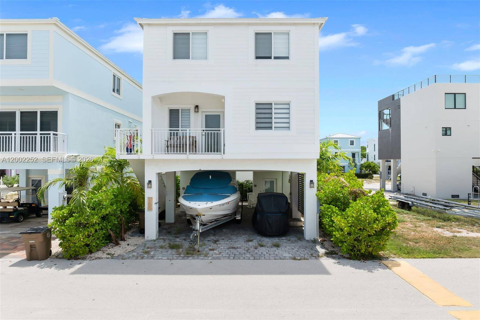 94825 Overseas Hwy 100Key Largo - picture