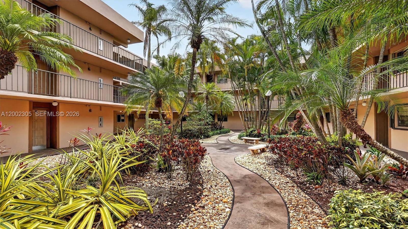 10975 SW 107th ST.Kendall - Gardens of Kerndall 5 condo unit 202 - picture