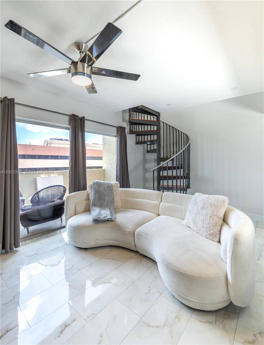 300 NW 42nd AveMiami - Condo 5+ Stories,Condo condo unit 610 - picture