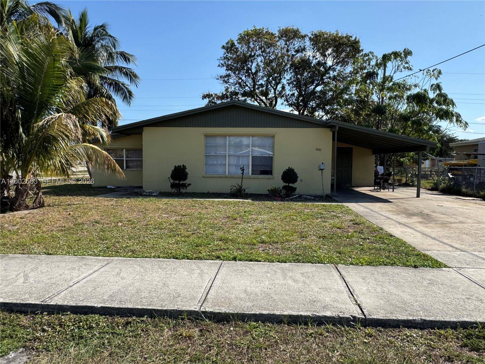 600 NW 19th StPompano Beach - picture