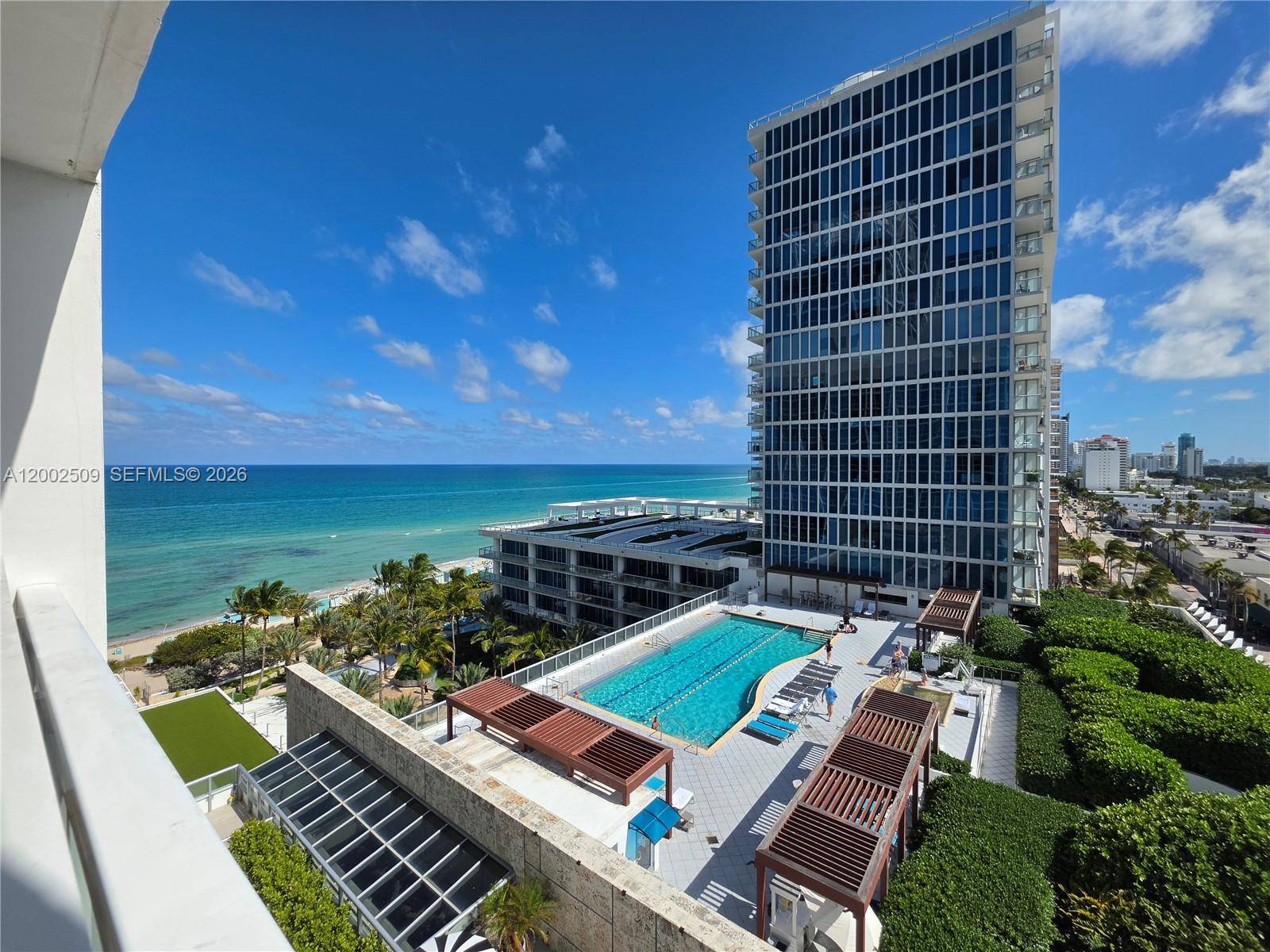 6801 Collins AveMiami Beach - CENTRAL CARILLON BEACH CO condo unit 1014 Legal 1004 Door - picture