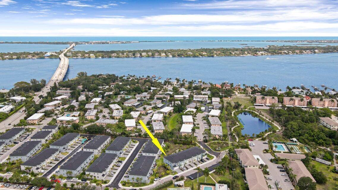 1875 SE Ocean CoveStuart - picture