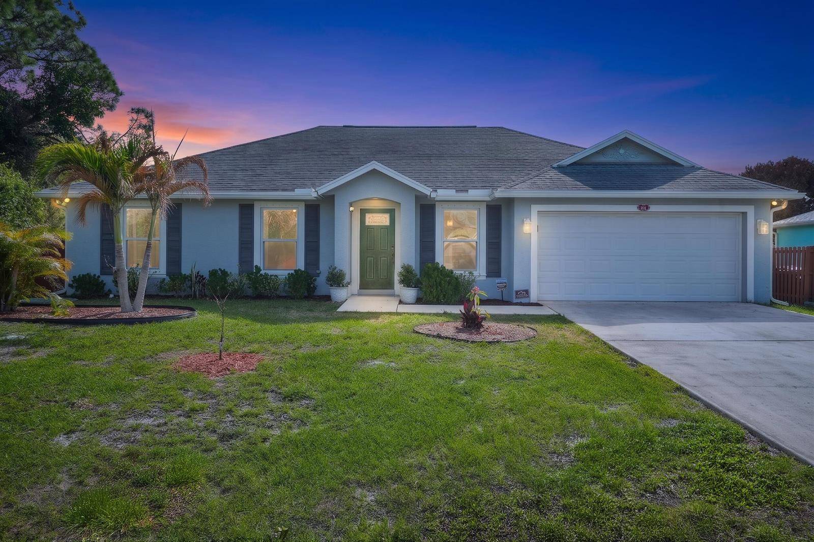 685 SW HomelandPort St. Lucie - picture