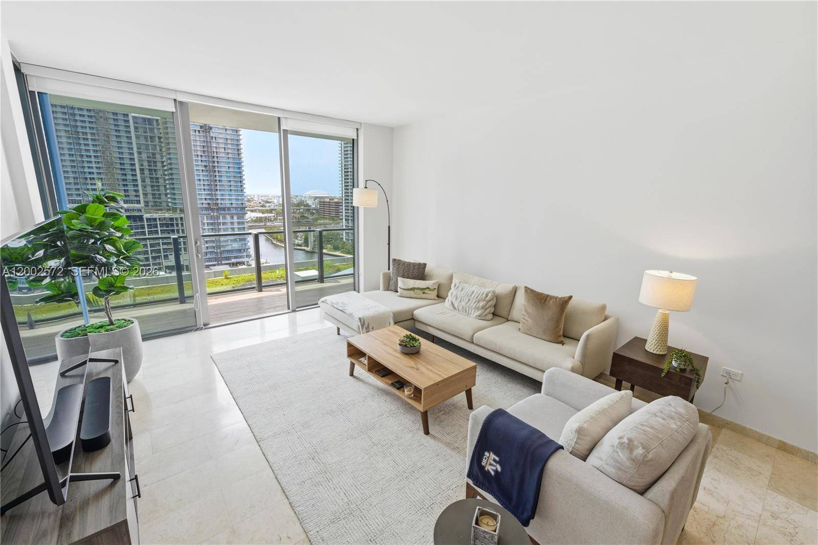 68 SE 6th StMiami - Condo 5+ Stories,Condo condo unit 1106 - picture